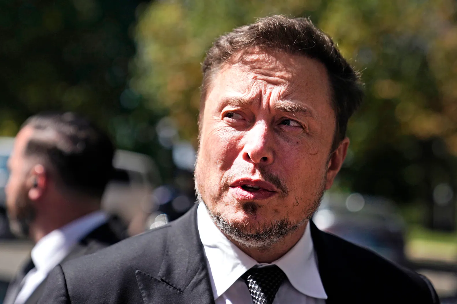 Penggabungan SpaceX dan xAI oleh Elon Musk: Implikasi bagi Tesla dan Ekosistem Inovasi